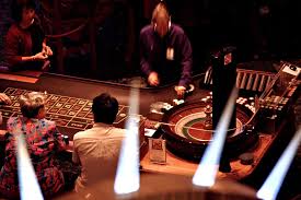 Онлайн казино Casino Roy Spins